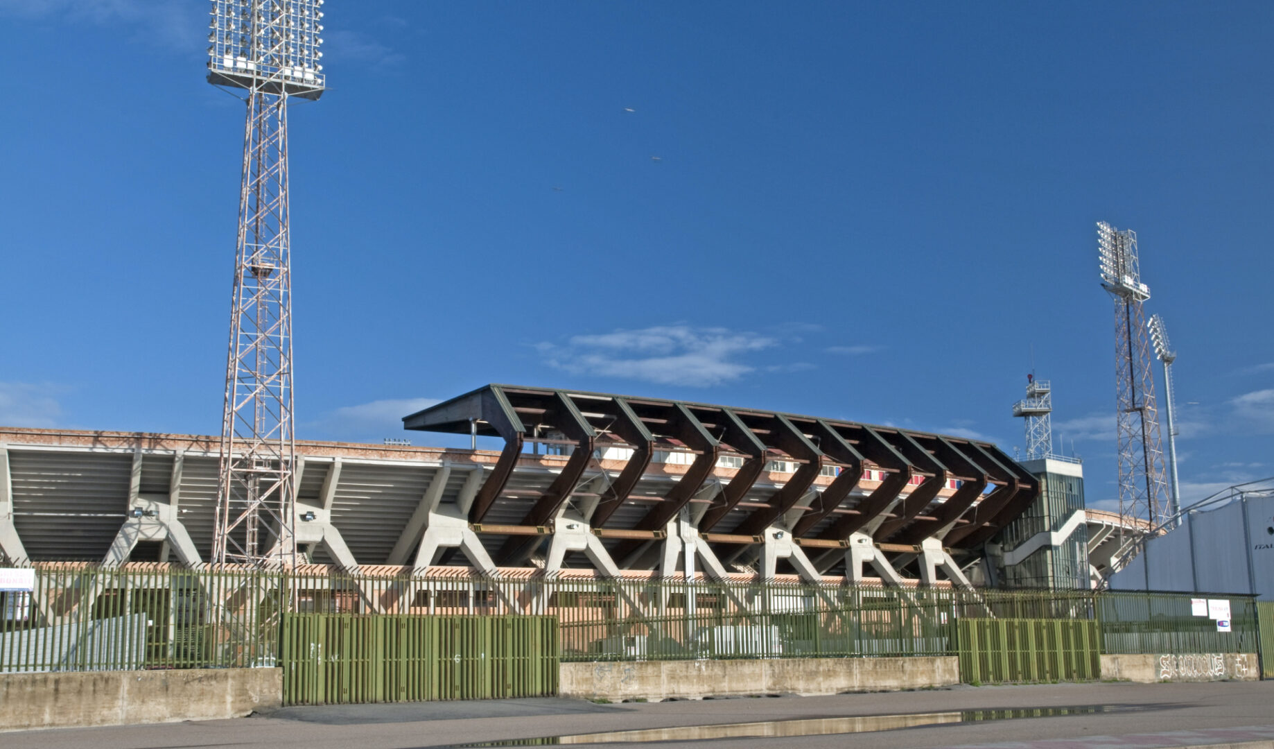 Il vecchio Stadio Sant’Elia di Cagliari